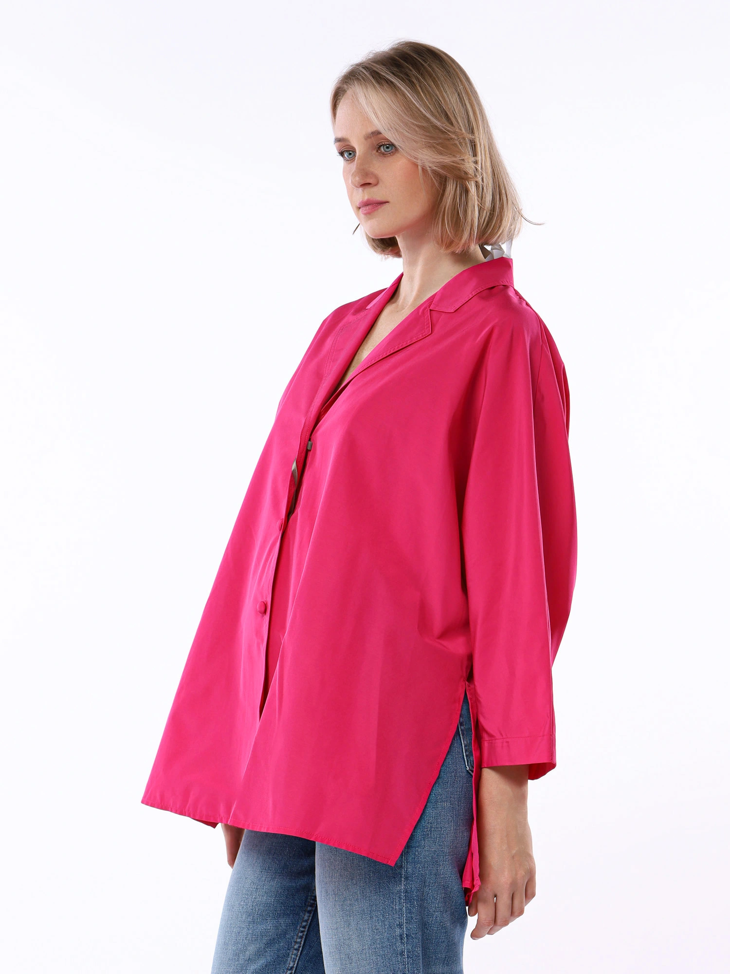 Блуза оверсайз прямого кроя с разрезами